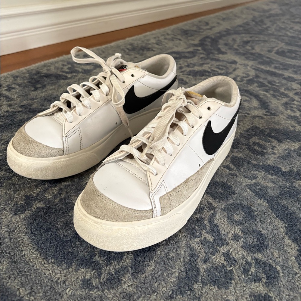 Nike platform low top blazers